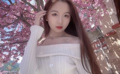 男子深夜偷窥女邻居洗澡